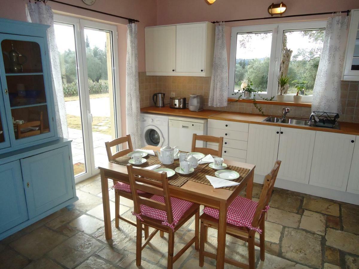 Stone Rose Villa Agios Ioannis  Exterior photo